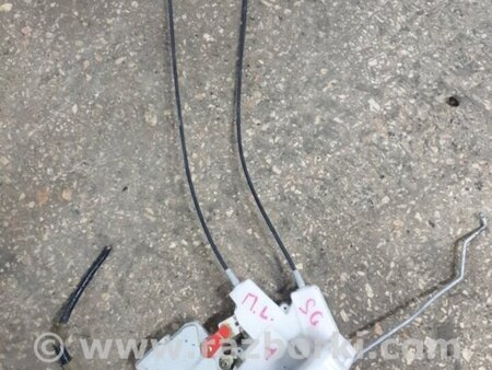 ФОТО Замок двери для Subaru Forester SG Киев