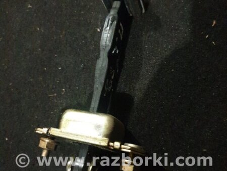 ФОТО Ограничитель двери для Subaru Forester SG Киев