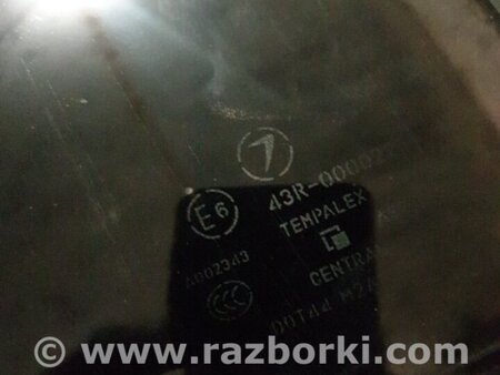 ФОТО Стекло двери задней для Subaru Forester SG Киев