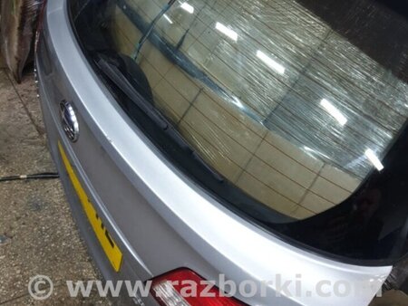 ФОТО Накладка крышки багажника для Subaru Outback Киев