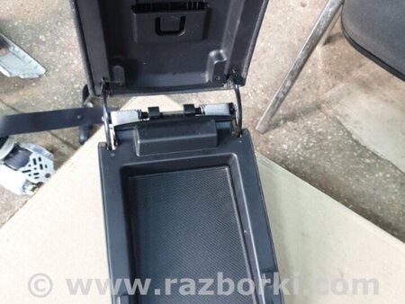 ФОТО Крышка подлокотника для Subaru Outback Киев