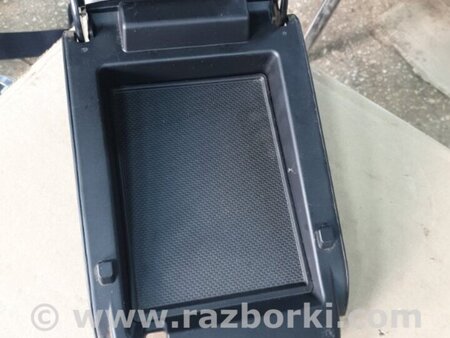ФОТО Крышка подлокотника для Subaru Outback Киев
