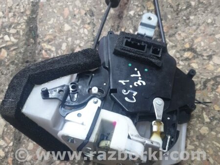 ФОТО Замок двери для Subaru Outback Киев
