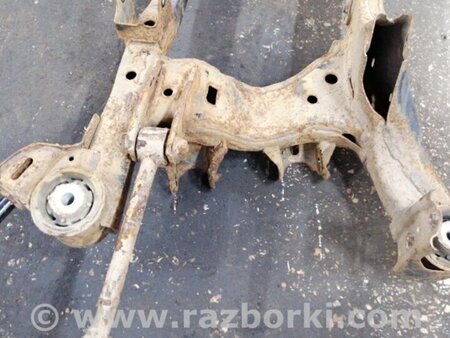 ФОТО Подрамник для Subaru Outback Киев
