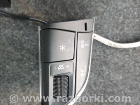 ФОТО Кнопки руля для Audi (Ауди) A6 C7 (11.2010-10.2018) Киев