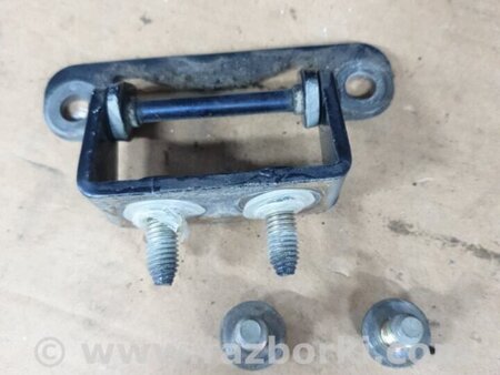ФОТО Петля багажника для Subaru Forester SG Киев