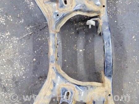 ФОТО Подрамник для Subaru Outback Киев