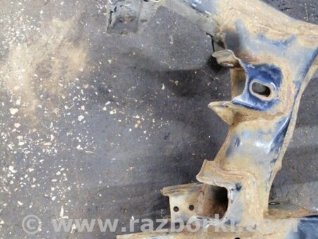 ФОТО Подрамник для Subaru Outback Киев