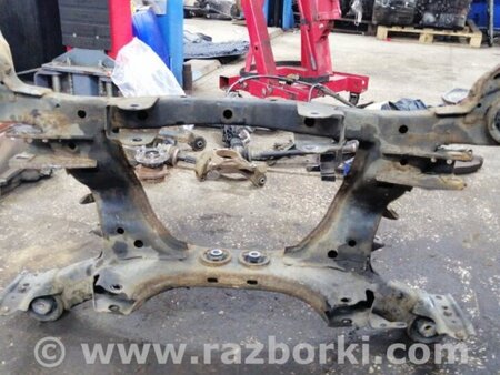 ФОТО Подрамник для Subaru Outback Киев