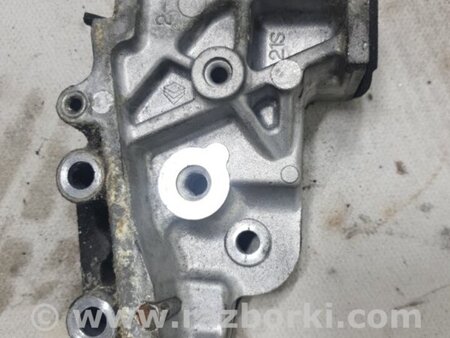 ФОТО Кронштейн для Subaru Outback Киев