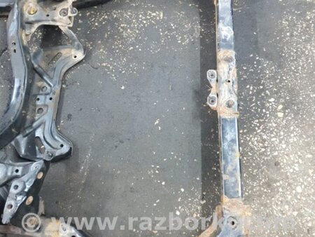 ФОТО Подрамник для Subaru Outback Киев