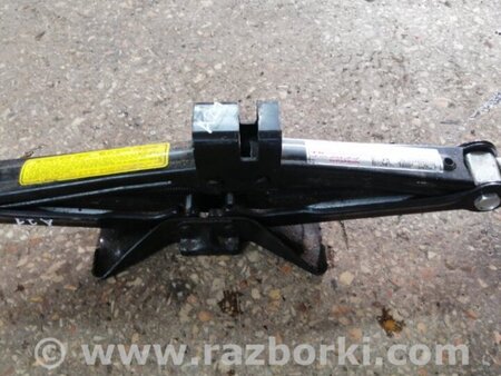 ФОТО Домкрат для Hyundai ix35 Tucson Киев
