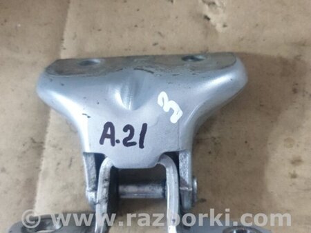 ФОТО Петля двери для Hyundai ix35 Tucson Киев
