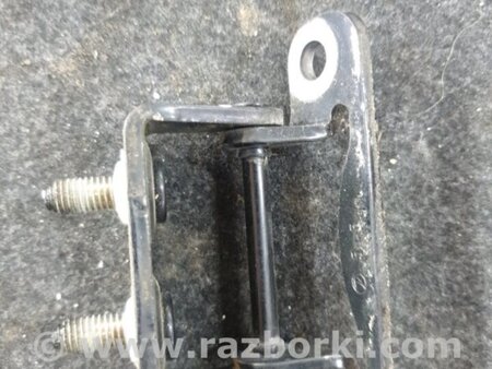 ФОТО Петля багажника для Subaru Forester SG Киев