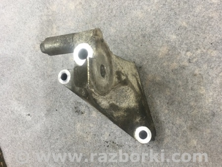 ФОТО Кронштейн для Subaru Legacy (все модели) Киев