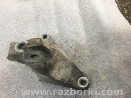 ФОТО Кронштейн для Subaru Legacy (все модели) Киев