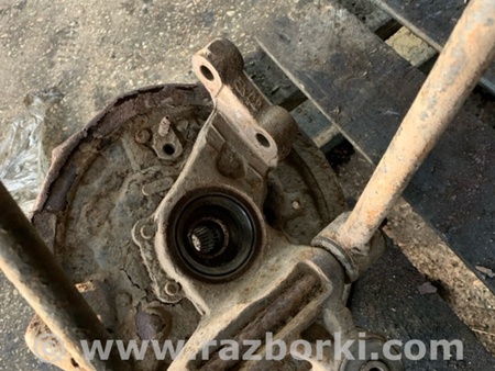 ФОТО Цапфа для Subaru Forester SG Киев