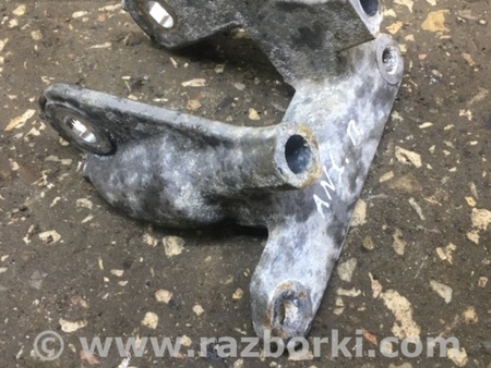 ФОТО Кронштейн для Subaru Legacy (все модели) Киев