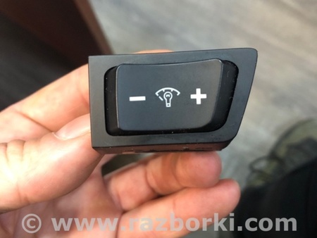 ФОТО Кнопка для Hyundai ix35 Tucson Киев