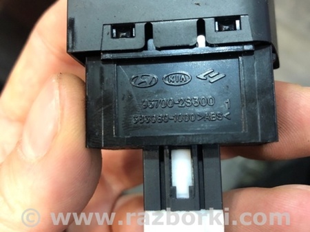 ФОТО Кнопка для Hyundai ix35 Tucson Киев