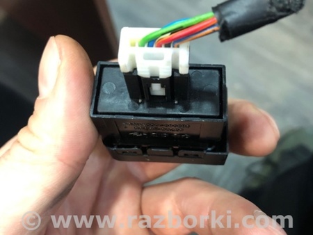 ФОТО Кнопка для Hyundai ix35 Tucson Киев