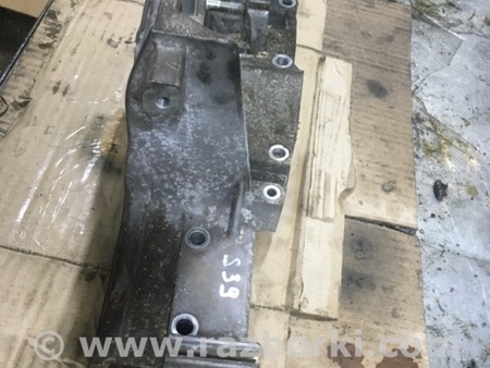 ФОТО Кронштейн для Subaru Forester SG Киев