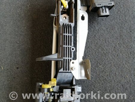 ФОТО Кронштейн ручки дверной для Subaru Impreza GD/GG Киев
