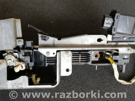 ФОТО Кронштейн ручки дверной для Subaru Impreza GD/GG Киев