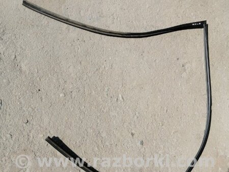 ФОТО Направляющая стекла для Subaru Impreza GD/GG Киев