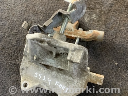 ФОТО Кронштейн для Subaru Outback Киев