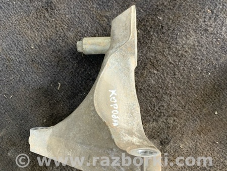ФОТО Кронштейн для Subaru Outback Киев