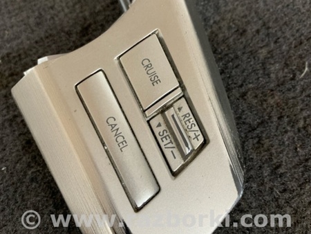 ФОТО Кнопки руля для Subaru Outback Киев
