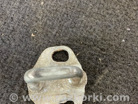 ФОТО Петля замка для Subaru Outback Киев
