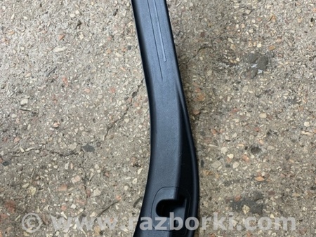 ФОТО Накладка на порог в салоне для Subaru Outback Киев