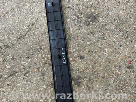 ФОТО Накладка на порог в салоне для Subaru Outback Киев
