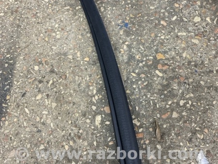 ФОТО Уплотнительная резинка для Subaru Outback Киев