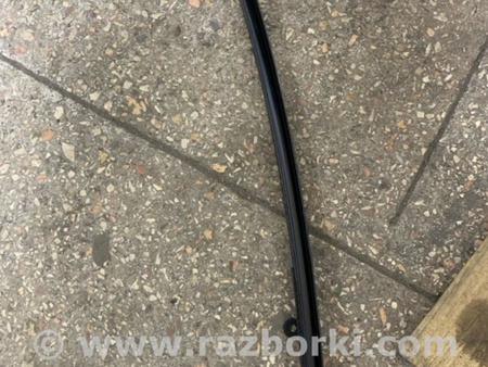 ФОТО Направляющая стекла для Subaru Forester SG Киев