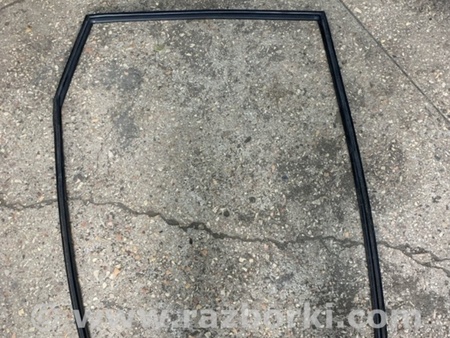 ФОТО Направляющая стекла для Subaru Forester SG Киев