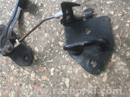 ФОТО Петля капота для Subaru Tribeca Киев