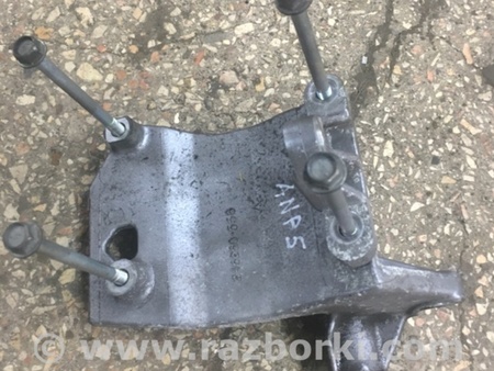 ФОТО Кронштейн для Subaru Tribeca Киев