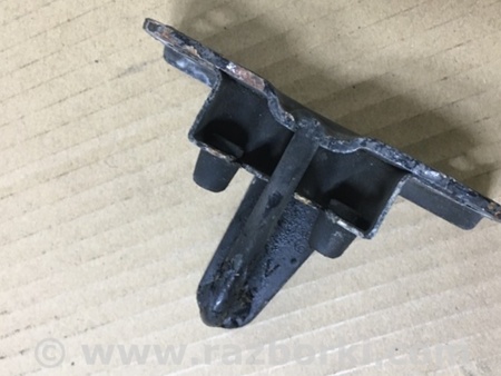ФОТО Петля капота для Subaru Outback Киев