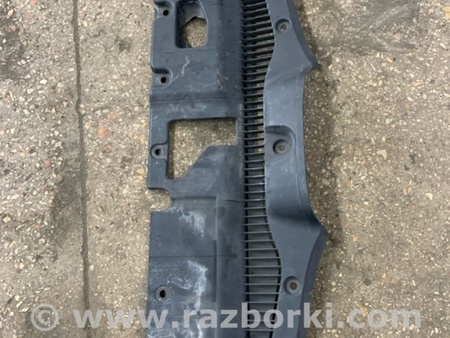ФОТО Накладка радиатора для Subaru Tribeca Киев