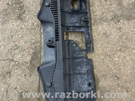 ФОТО Накладка радиатора для Subaru Tribeca Киев