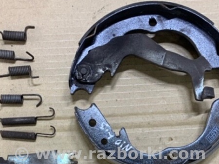 ФОТО Комплект колодок и механизмов ручного торомоза для Subaru Outback Киев