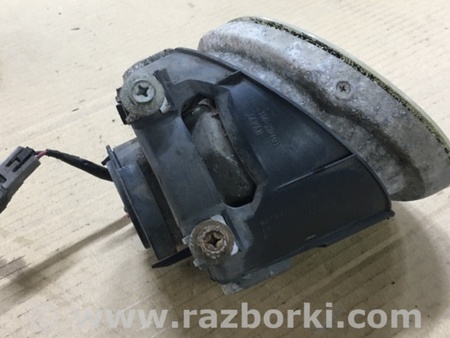 ФОТО Фара противотуманная для Subaru Outback Киев