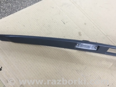 ФОТО Накладка крышки багажника для Subaru Tribeca Киев