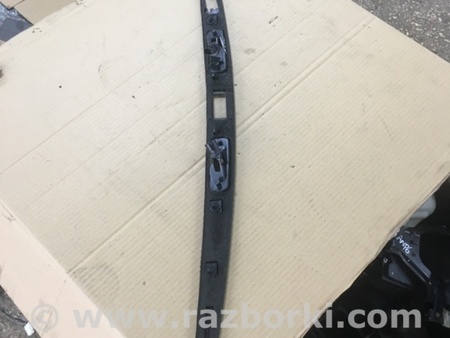 ФОТО Накладка крышки багажника для Subaru Tribeca Киев