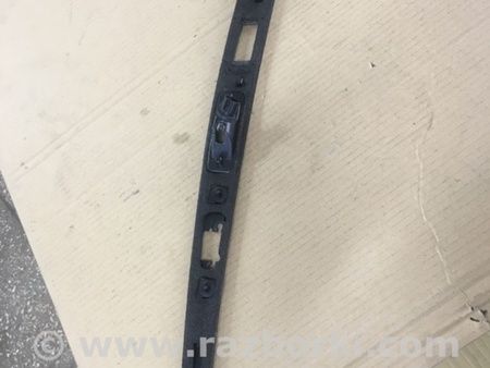 ФОТО Накладка крышки багажника для Subaru Tribeca Киев