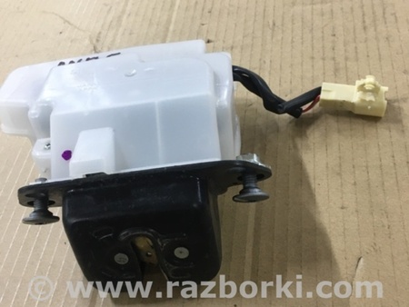 ФОТО Замок багажника для Subaru Tribeca Киев