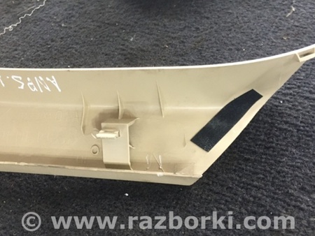 ФОТО Обшивка крышки багажника для Subaru Tribeca Киев